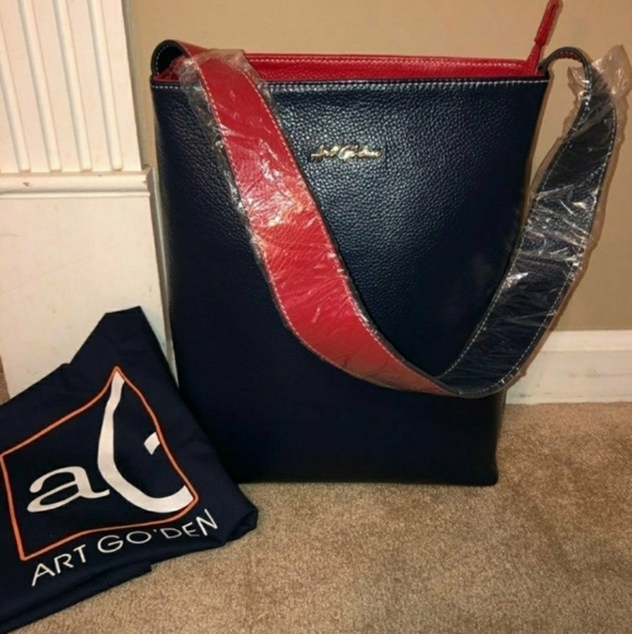 NWOT Desa Business Hobo In Small Grain Calfskin- Bag - Picture 1 of 4